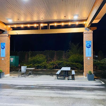 Pitt Meadows Art Infiniti Hotel מראה חיצוני תמונה