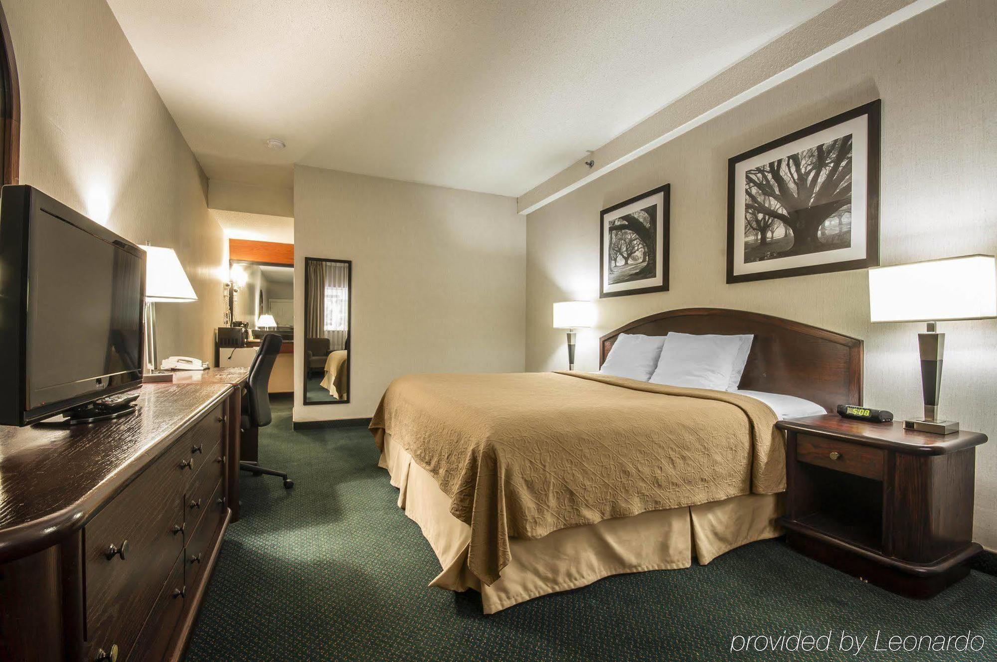 Pitt Meadows Art Infiniti Hotel מראה חיצוני תמונה