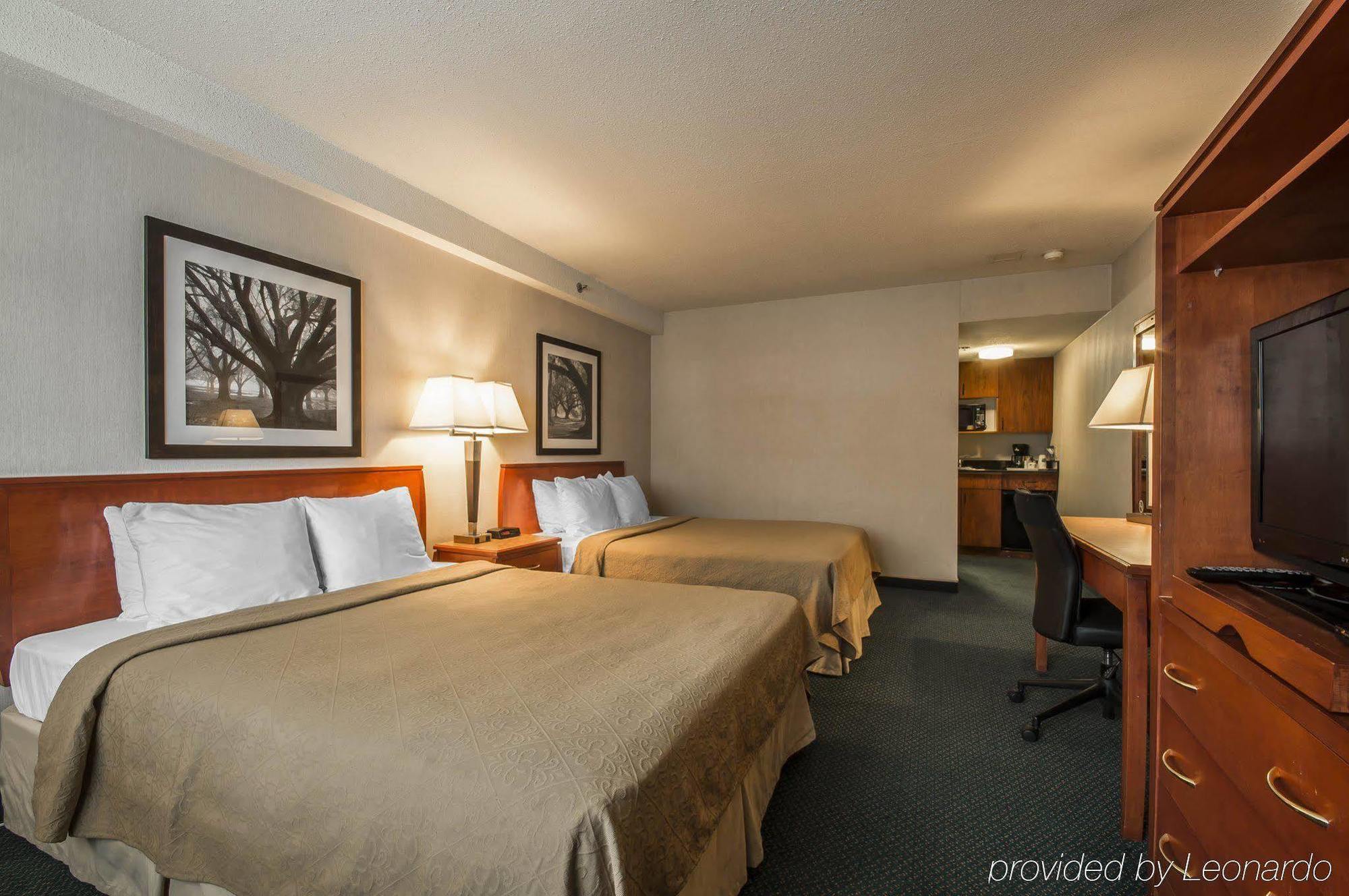 Pitt Meadows Art Infiniti Hotel מראה חיצוני תמונה