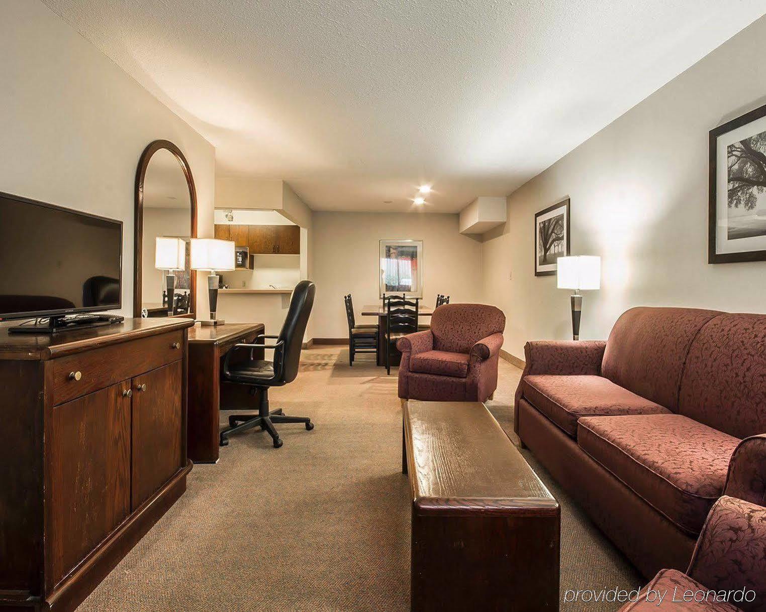 Pitt Meadows Art Infiniti Hotel מראה חיצוני תמונה