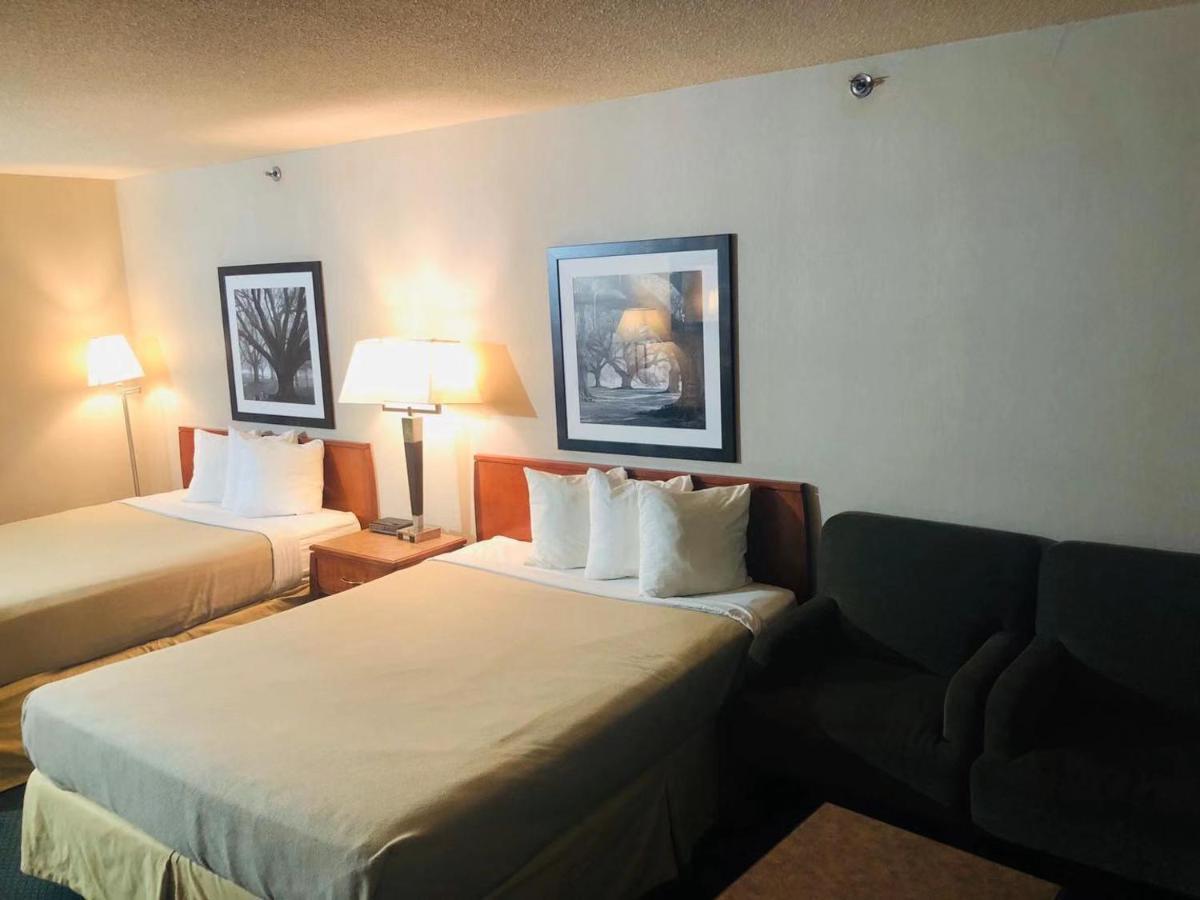 Pitt Meadows Art Infiniti Hotel מראה חיצוני תמונה