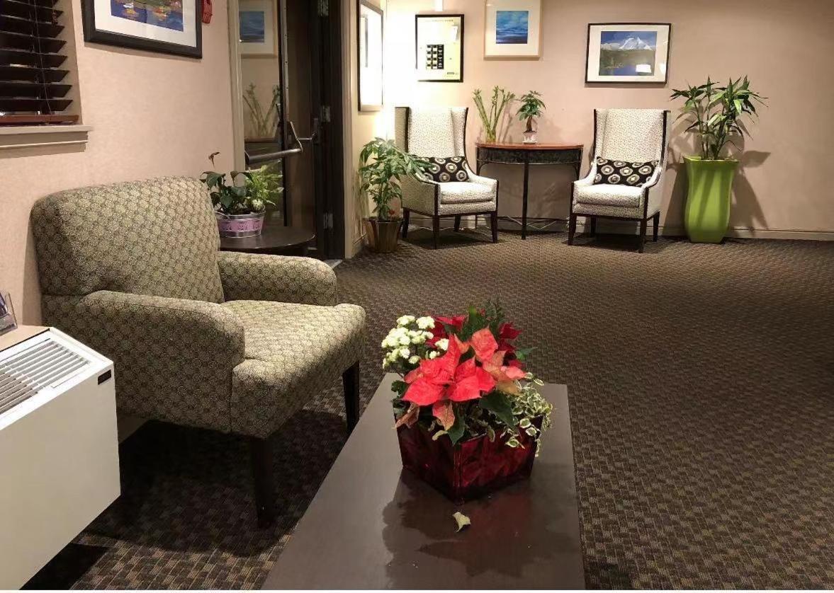 Pitt Meadows Art Infiniti Hotel מראה חיצוני תמונה