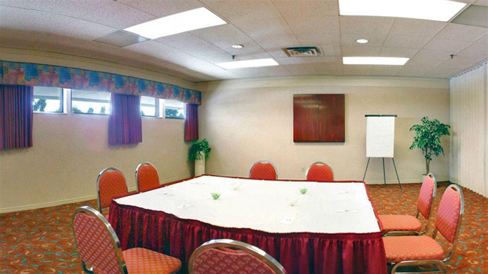 Pitt Meadows Art Infiniti Hotel מראה חיצוני תמונה